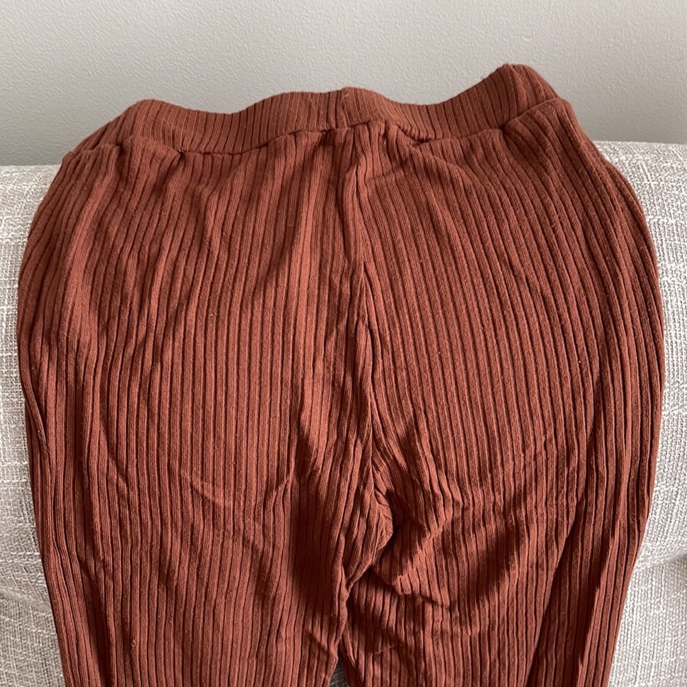 Reformation Ribbed Two-Piece Lounge Set in Rust Brown - Picture 12 of 13